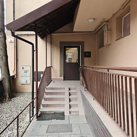 Prudentia Sawa * Warsaw